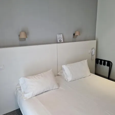 Hotel P.l.m.