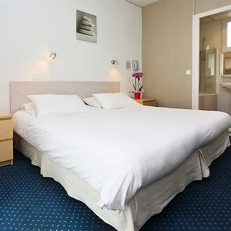 Hotel P.l.m.